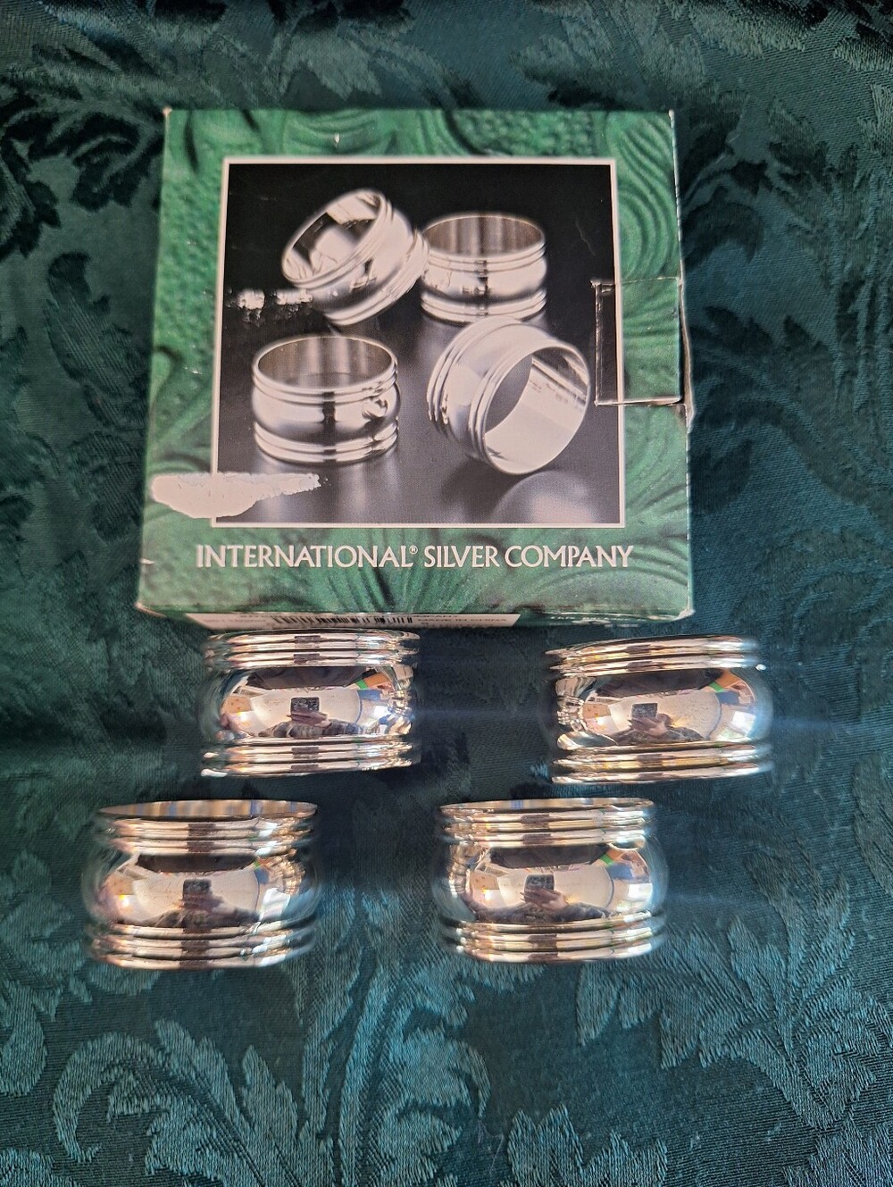 Silver Plated Napkin Rings Holders Set Of 4 With Box